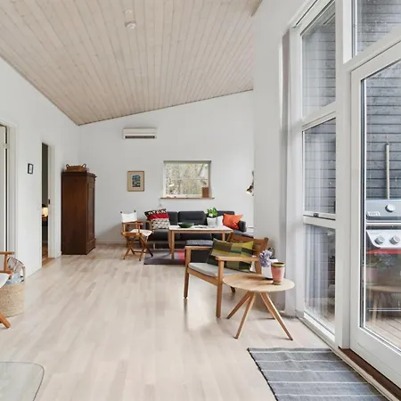 Erikke - 575m From The Sea By Interhome *